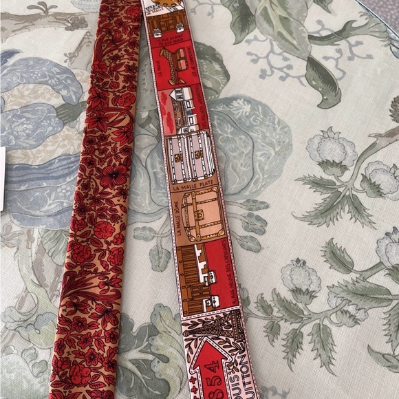 Louis Vuitton Jeu de Louis Silk Bandeau Excellent Condition - Picture 1 of 7